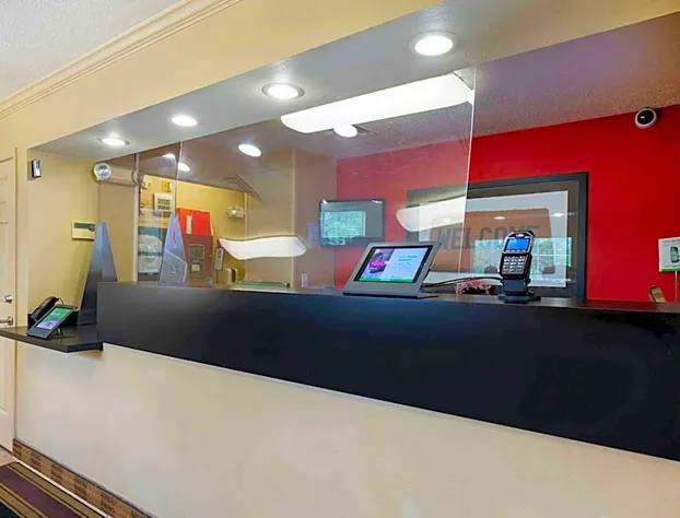 Extended Stay America Select Suites Baltimore BWI Airport hotel detail image 4