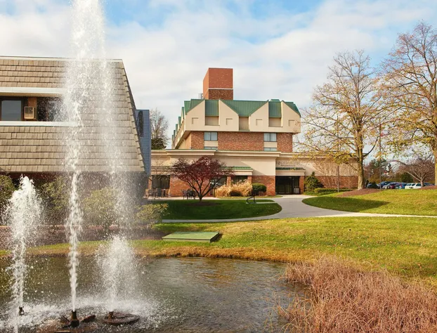 DoubleTree by Hilton Baltimore North - Pikesville hotel detail image 3