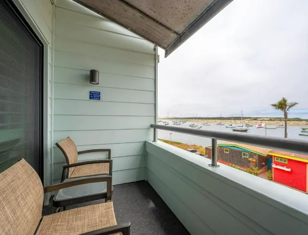 456 Embarcadero Inn & Suites hotel detail image 2