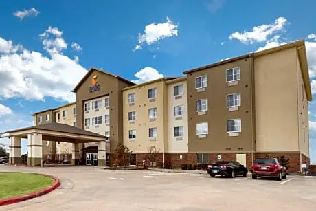 Comfort Inn & Suites Oklahoma City West - I-40 hotel detail image 1