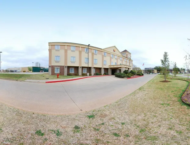 Comfort Inn At Founders Tower hotel detail image 1