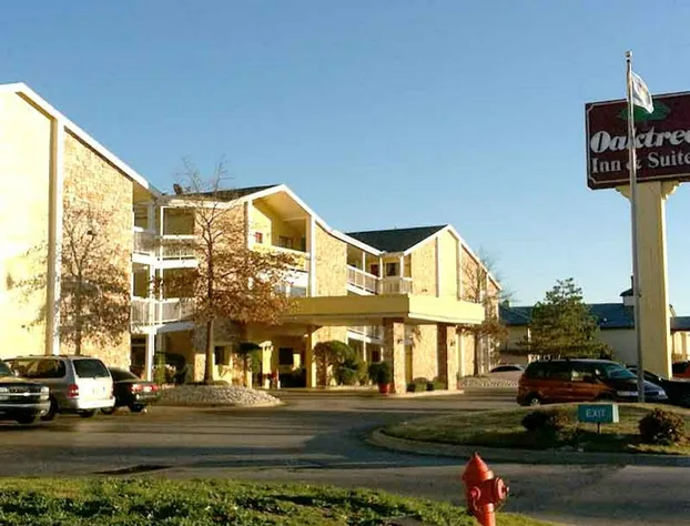 Oaktree Inn & Suites Oklahoma hotel detail image 4