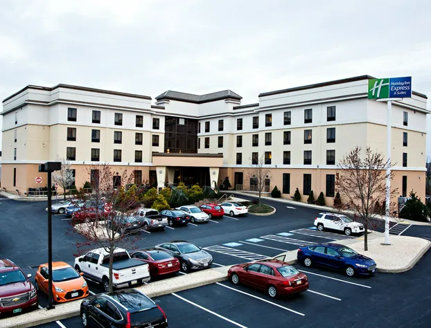 Holiday Inn Express Hotel & Suites Harrisburg West by IHG hotel detail image 3