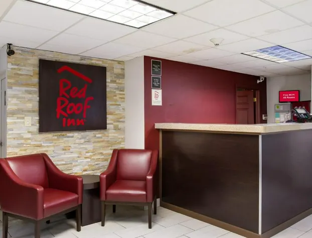 Red Roof Inn York Downtown hotel detail image 4