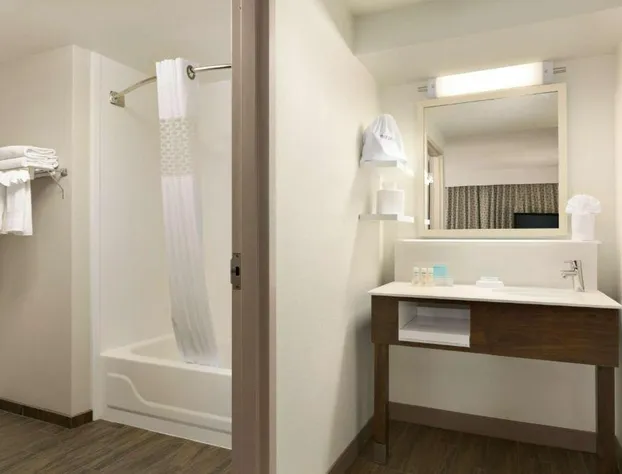 Hampton Inn & Suites Hershey hotel detail image 3