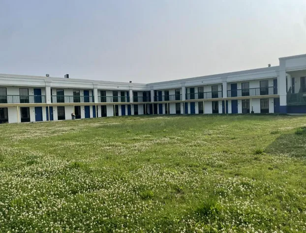 Days Inn & Suites by Wyndham York hotel detail image 2