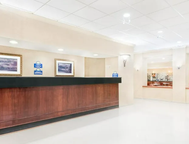 Days Inn & Suites by Wyndham York hotel detail image 4