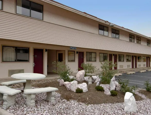 Red Roof Inn Harrisburg - Hershey hotel detail image 1