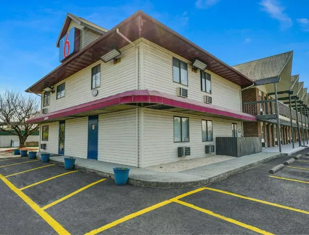 Motel 6 Carlisle, PA - Cumberland Valley hotel detail image 1