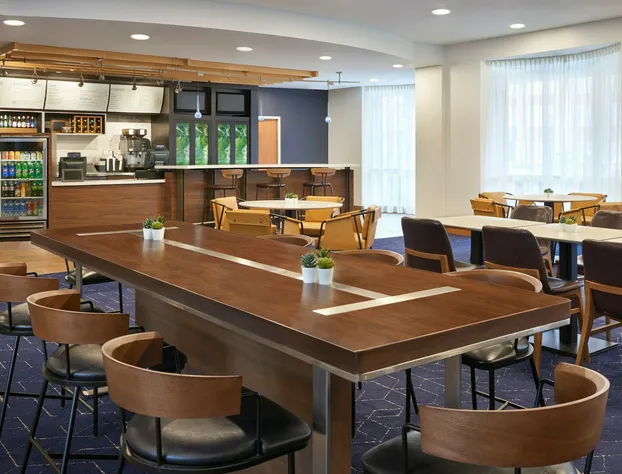 Courtyard by Marriott Toronto Markham hotel detail image 3