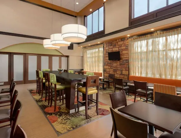 Hampton Inn & Suites Pharr hotel detail image 2