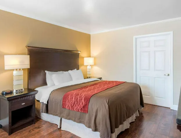 Rodeway Inn North Redding hotel detail image 4