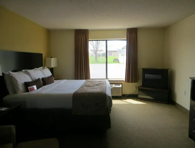 Ramada by Wyndham Wisconsin Dells hotel detail image 4