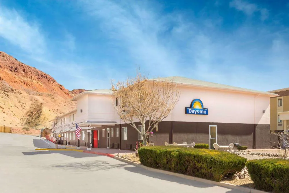 Days Inn by Wyndham Moab hotel hero