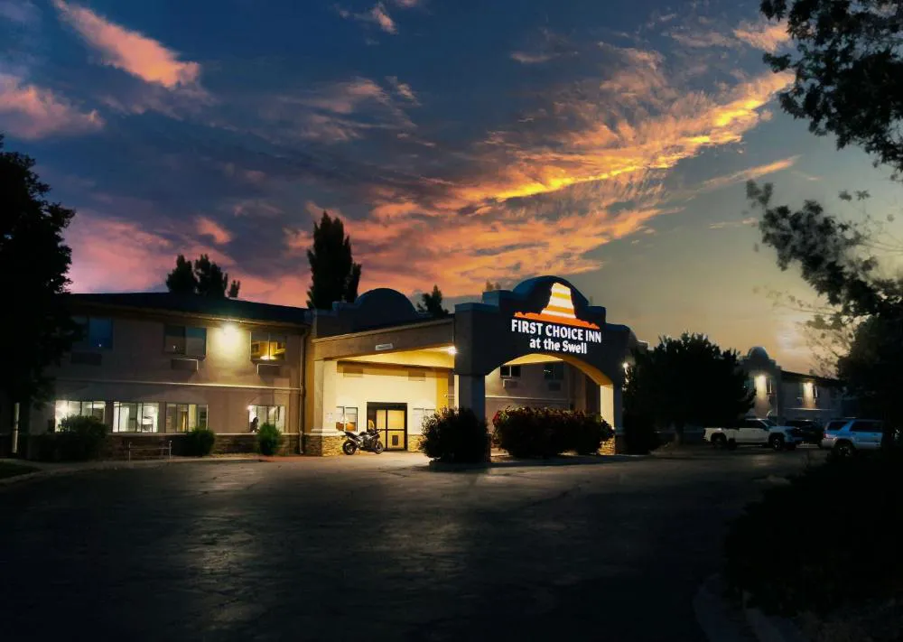 First Choice Inns at the Swell hotel hero