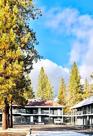 Travelodge by Wyndham Big Bear Lake CA hotel detail image 4