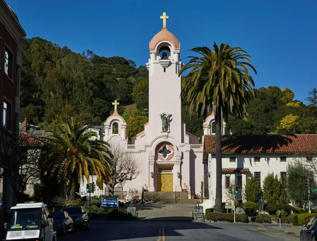 Embassy Suites by Hilton San Rafael Marin County hotel detail image 3