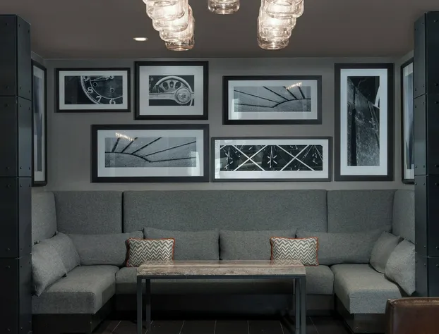 Marin Hilltop Hotel hotel detail image 4