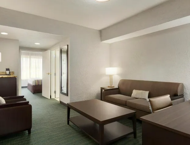 Flamingo inn and suites hotel detail image 1