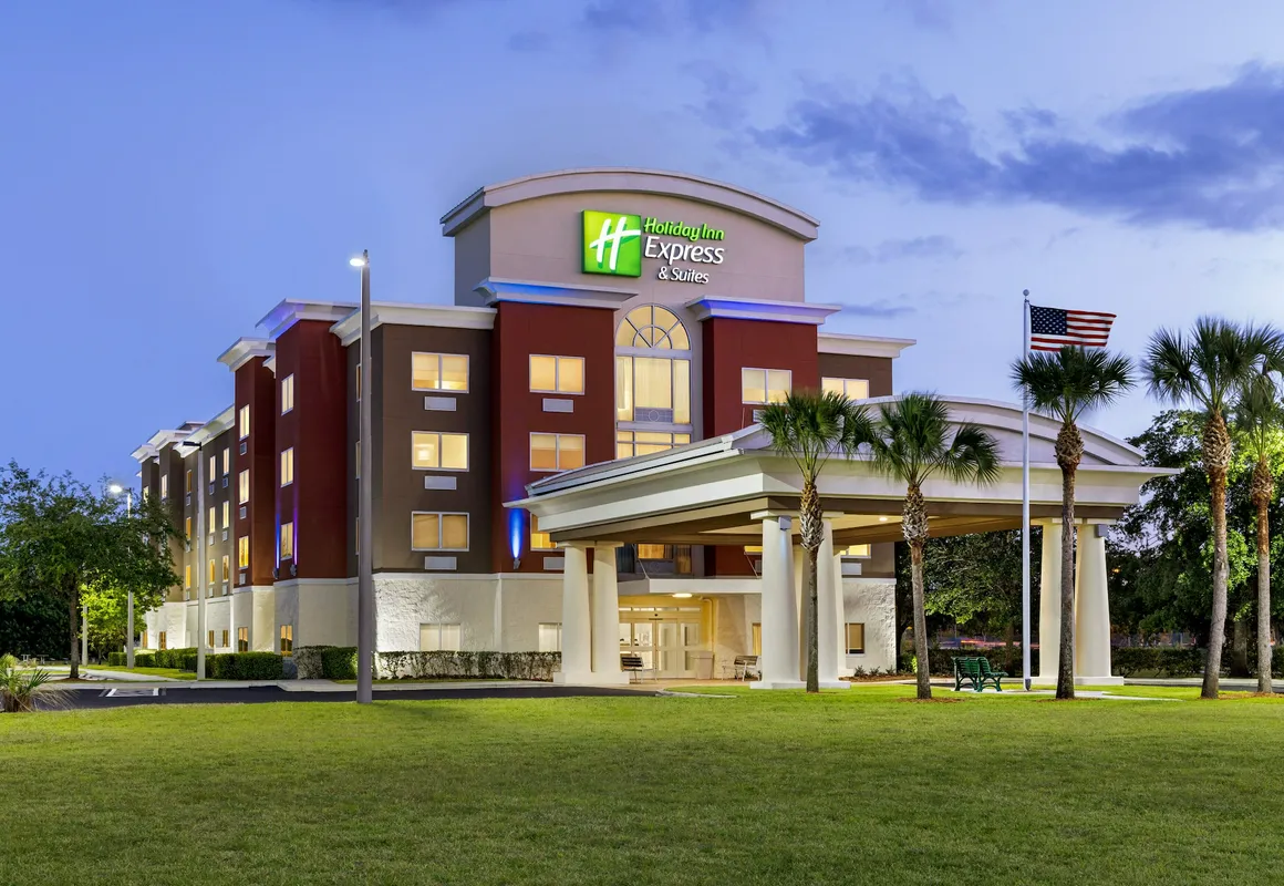 Holiday Inn Express Hotel & Suites Fort Pierce West by IHG hotel hero