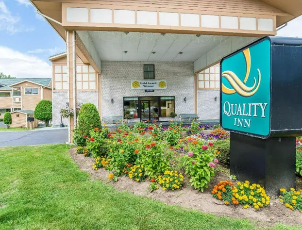 Quality Inn Shelburne - Burlington hotel detail image 2