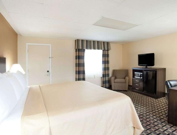 Travelodge by Wyndham South Burlington hotel detail image 3