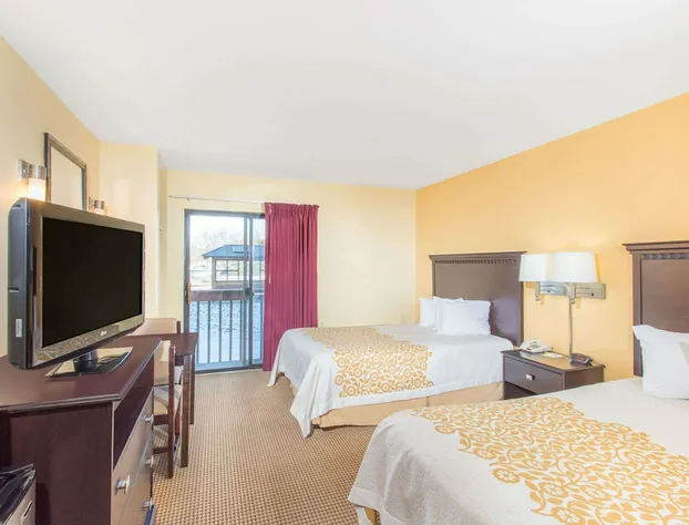 Days Inn by Wyndham Colchester Burlington hotel detail image 4