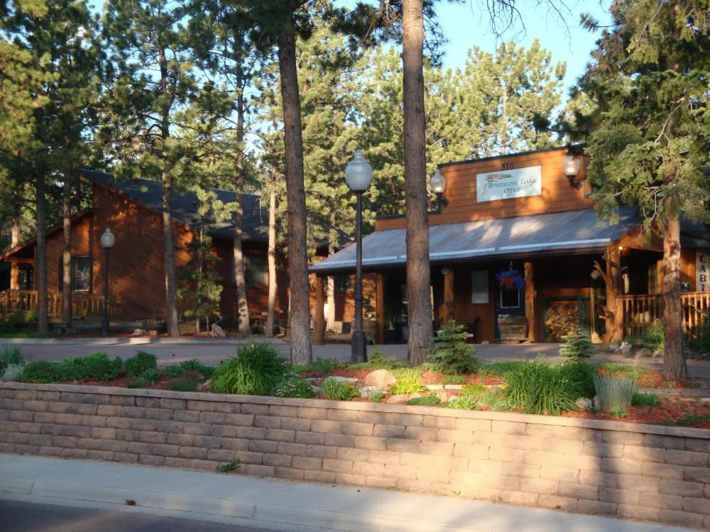 Bristlecone Lodge hotel hero