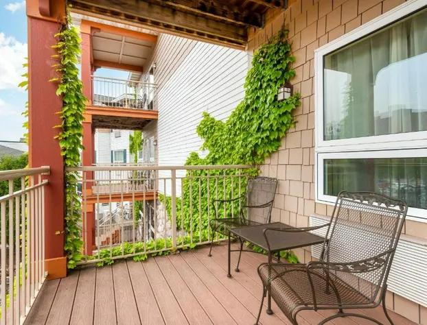 Lift Bridge Lodge, an Ascend Collection Hotel hotel detail image 4