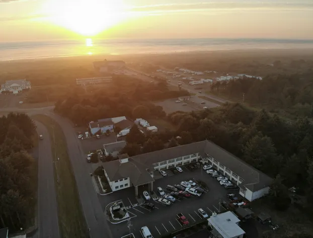 Days Inn by Wyndham Ocean Shores hotel detail image 4