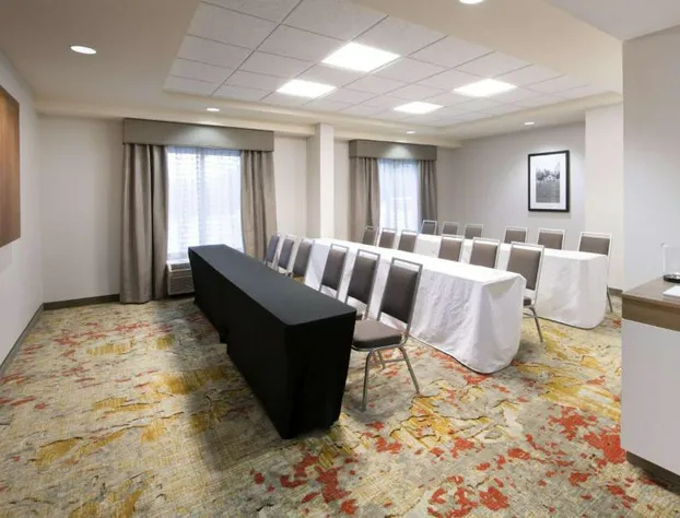 Hampton Inn & Suites N. Ft. Worth-Alliance Airport hotel detail image 4