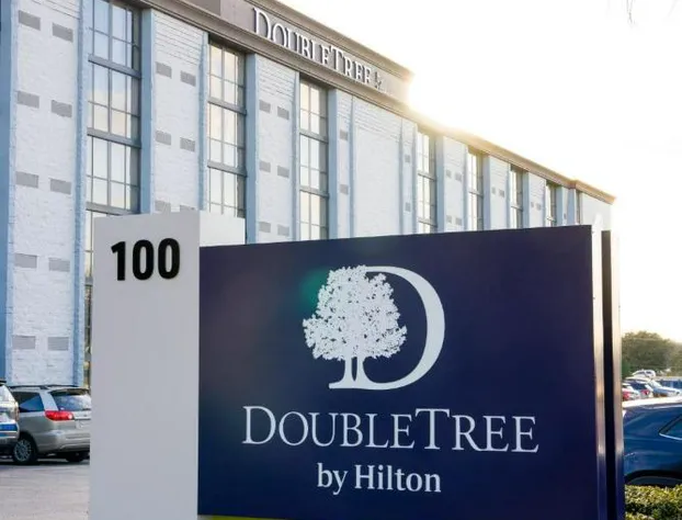 DoubleTree by Hilton Fort Worth South hotel detail image 1