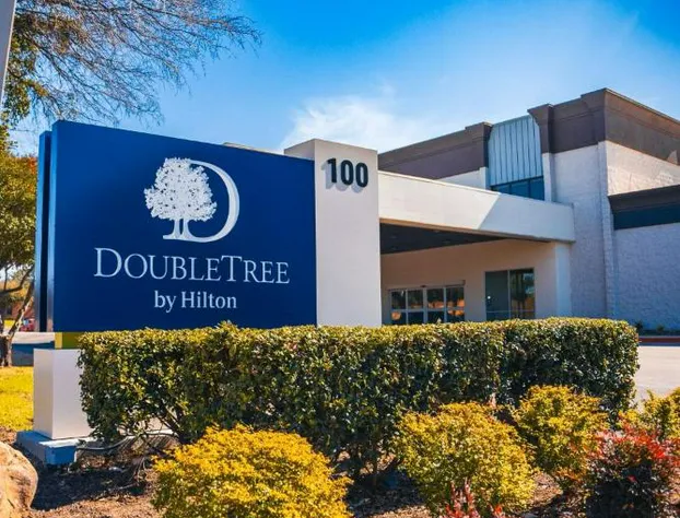 DoubleTree by Hilton Fort Worth South hotel detail image 2