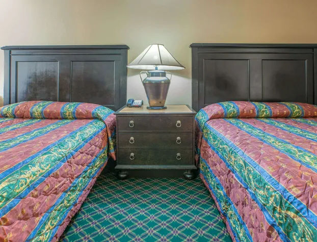 Knights Inn Forest Hill hotel detail image 4