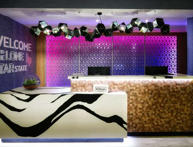 Hampton Inn & Suites Dallas-DFW ARPT W-SH 183 Hurst hotel detail image 1