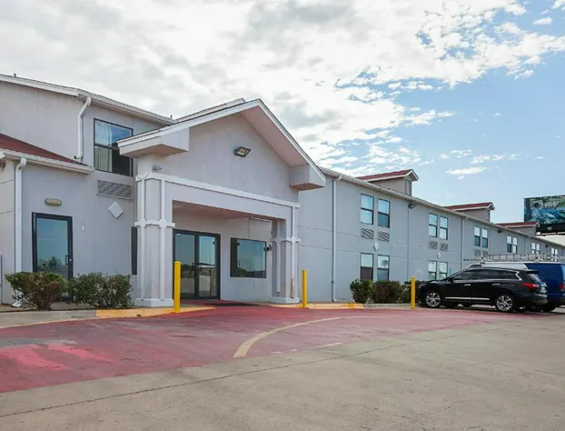 Studio 6 Fort Worth, TX - Meacham hotel detail image 2