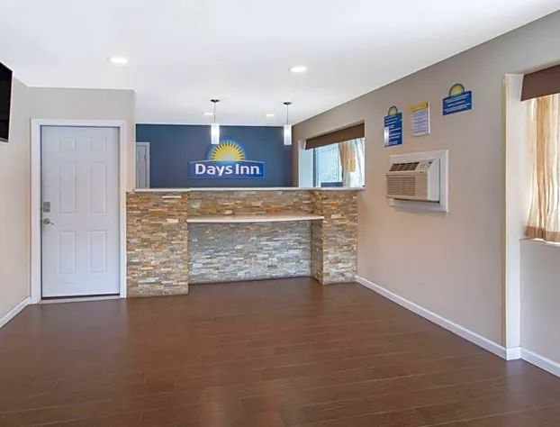 Days Inn by Wyndham Elmsford / White Plains hotel detail image 3