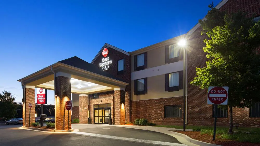 Best Western Plus Glen Allen Inn hotel hero