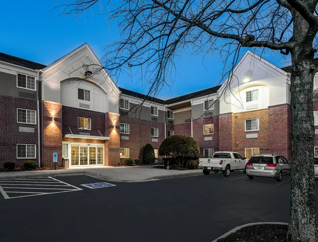 Candlewood Suites Glen Allen-Short Pump by IHG hotel detail image 2