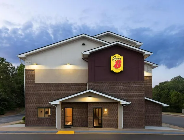 Super 8 by Wyndham Richmond Midlothian Turnpike hotel detail image 2