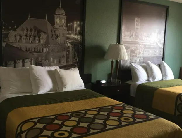 Super 8 by Wyndham Richmond Midlothian Turnpike hotel detail image 4