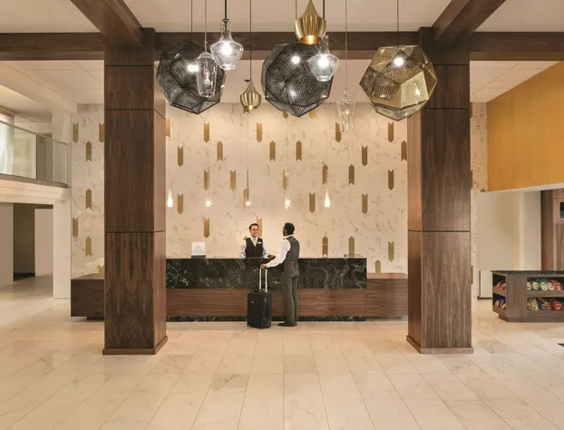 Embassy Suites by Hilton Richmond hotel detail image 2