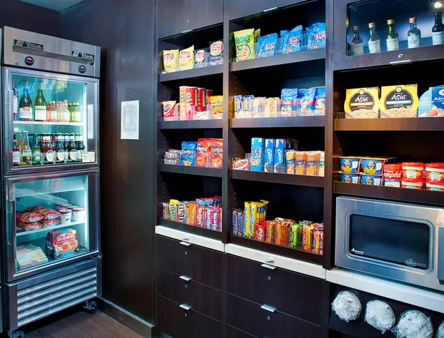 Courtyard by Marriott Richmond Airport hotel detail image 2