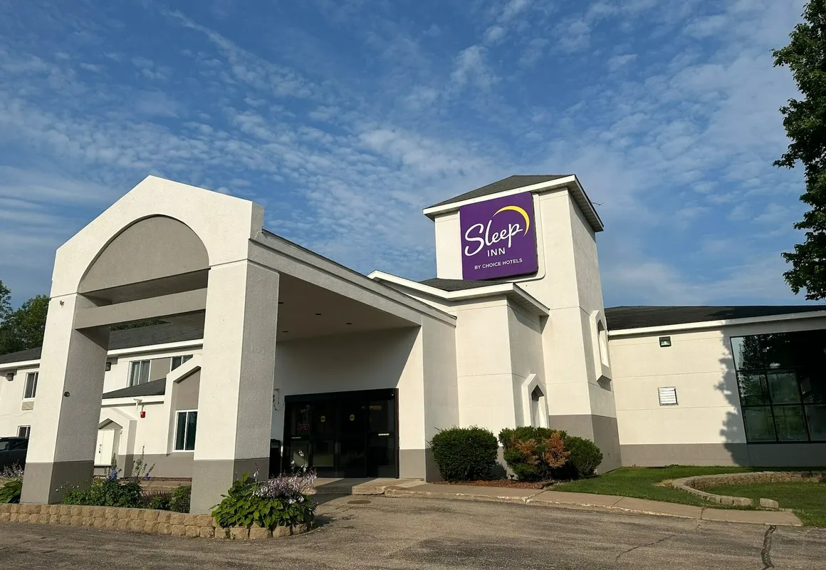 Sleep Inn hotel hero