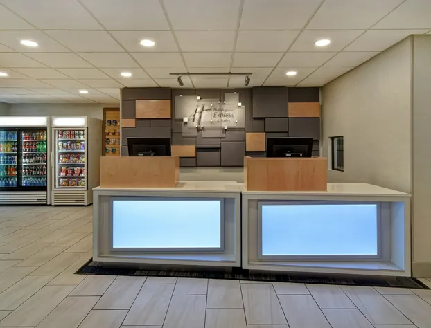 Holiday Inn Express & Suites Allentown-Dorney Park Area by IHG hotel detail image 4