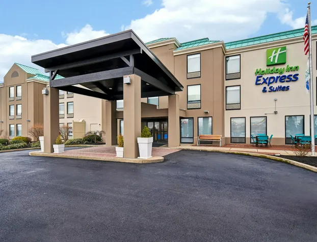 Holiday Inn Express & Suites Allentown-Dorney Park Area by IHG hotel detail image 2