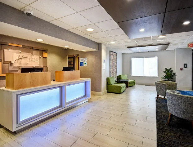Holiday Inn Express Newport North - Middletown by IHG hotel detail image 3