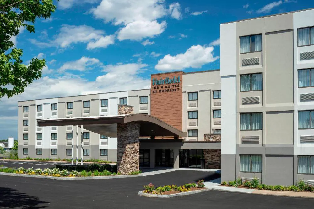Fairfield by Marriott Inn & Suites Providence Airport Warwick hotel hero