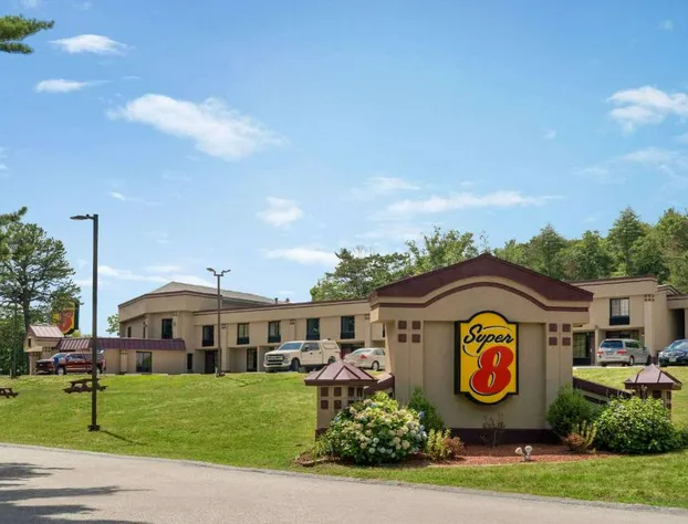 Super 8 by Wyndham West Greenwich/Providence hotel detail image 3