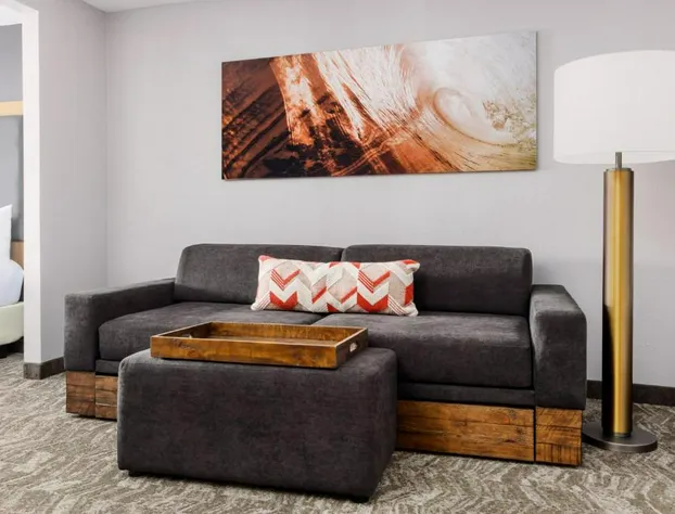 Springhill Suites by Marriott Warwick hotel detail image 4